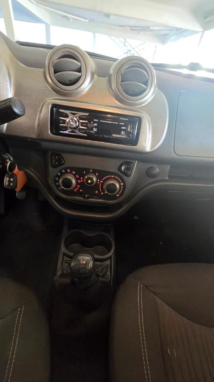 Fiat Uno WAY 1.4 EVO Fire Flex 8V 5P 2012 - Foto 4