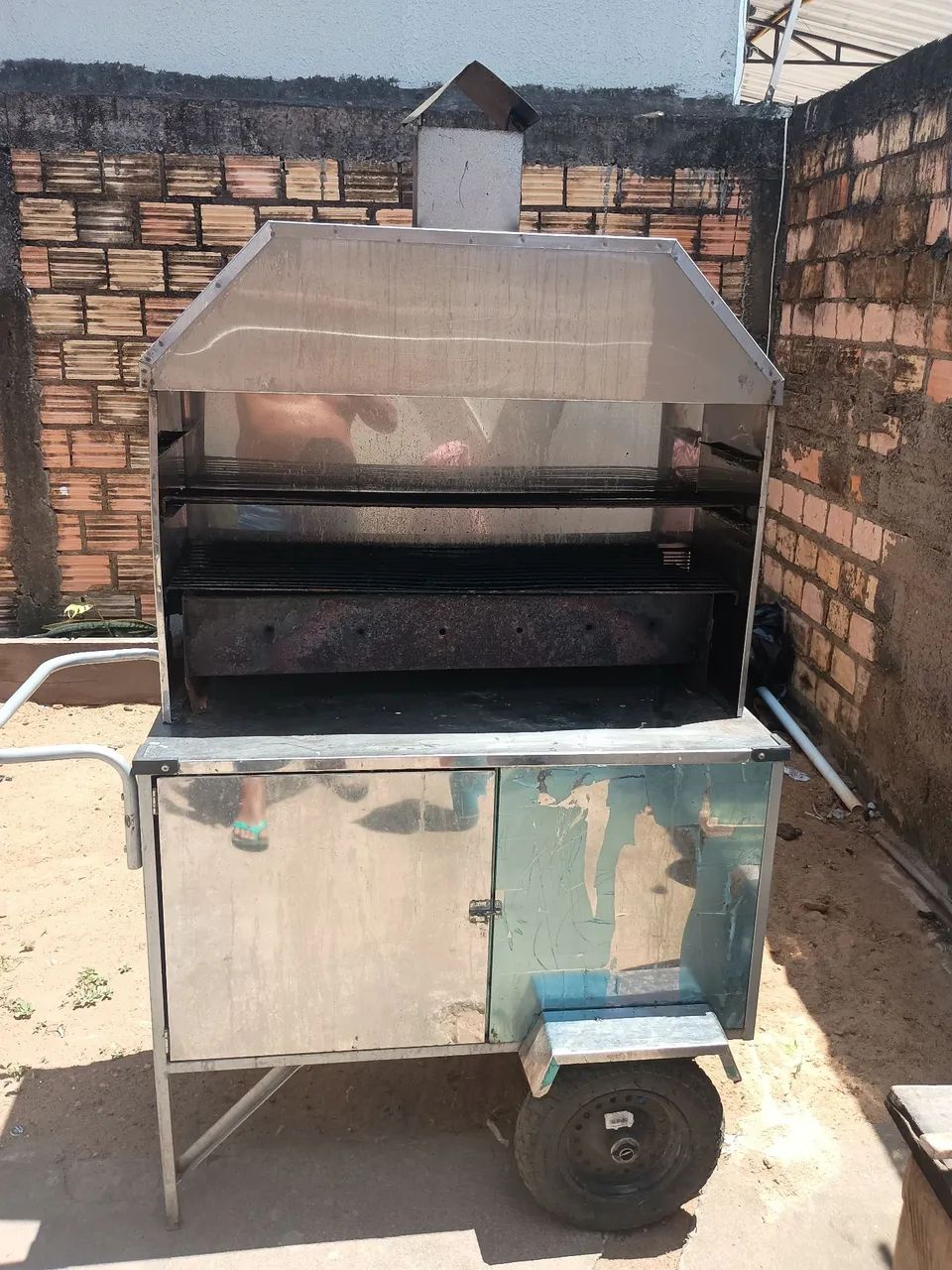Vende-se Carrinho de espetinho, churrasco  - Foto 3