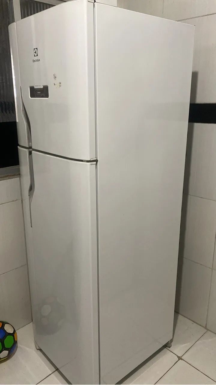 Geladeira elerolux  - Foto 4