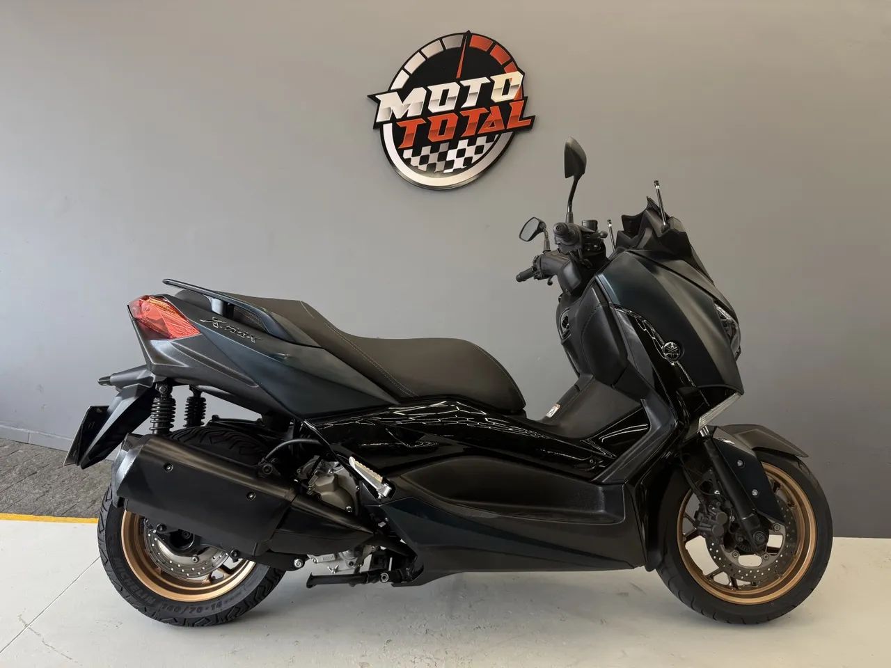 Yamaha Xmax 250 abs 2021