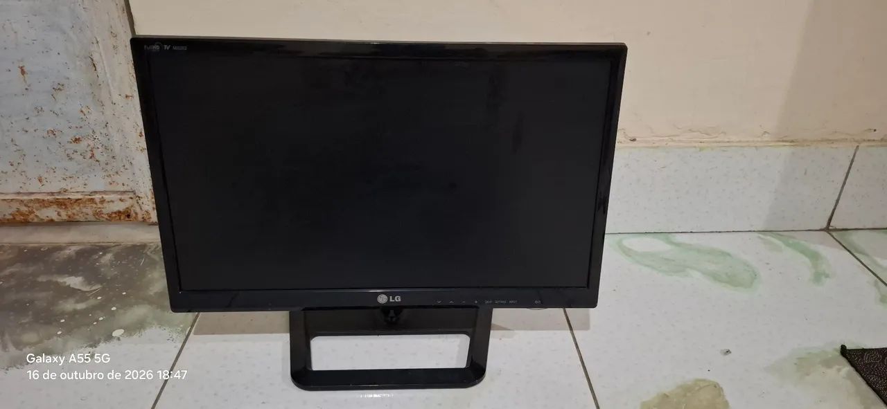 TV LG 22 polegadas Full HD LED 