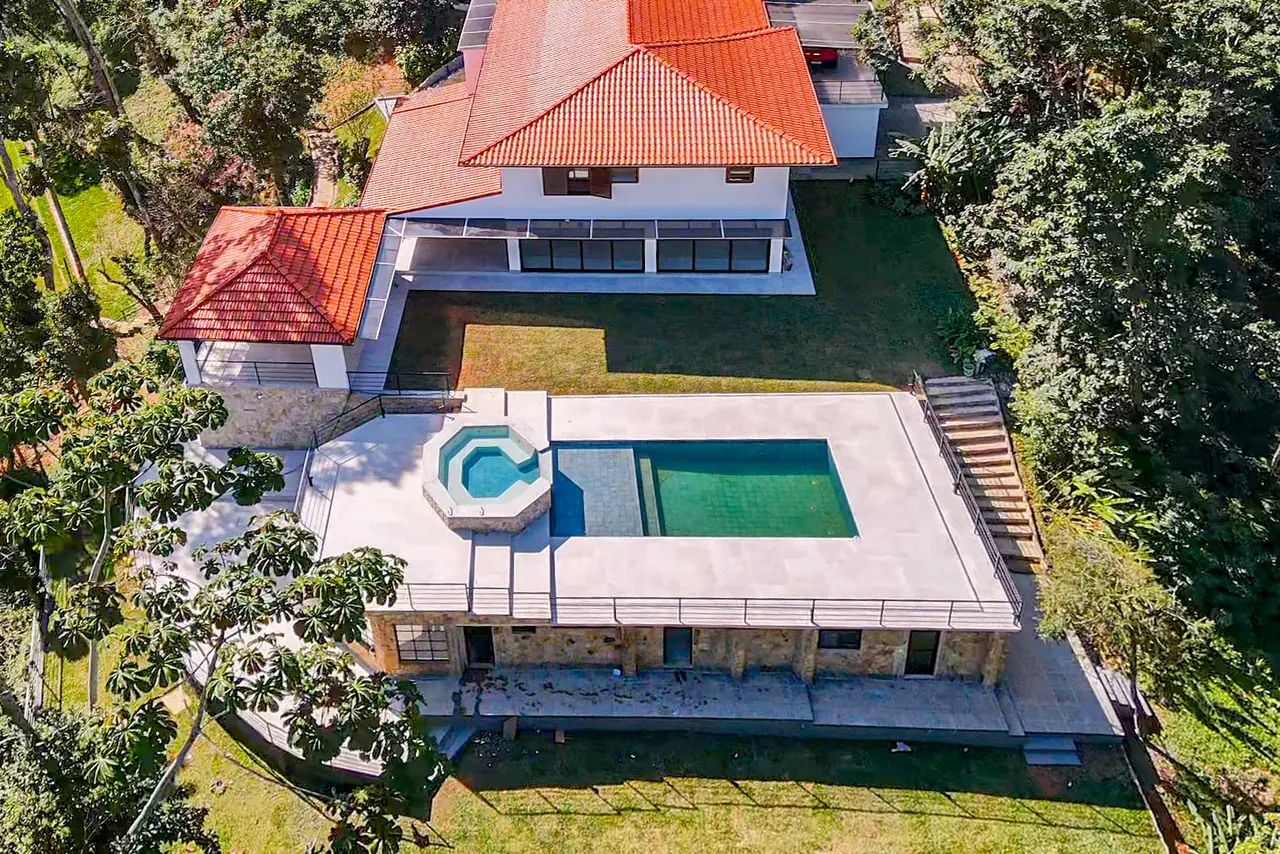 Casa com 4 quartos em condomínio em Araras, Petrópolis. - Foto 2