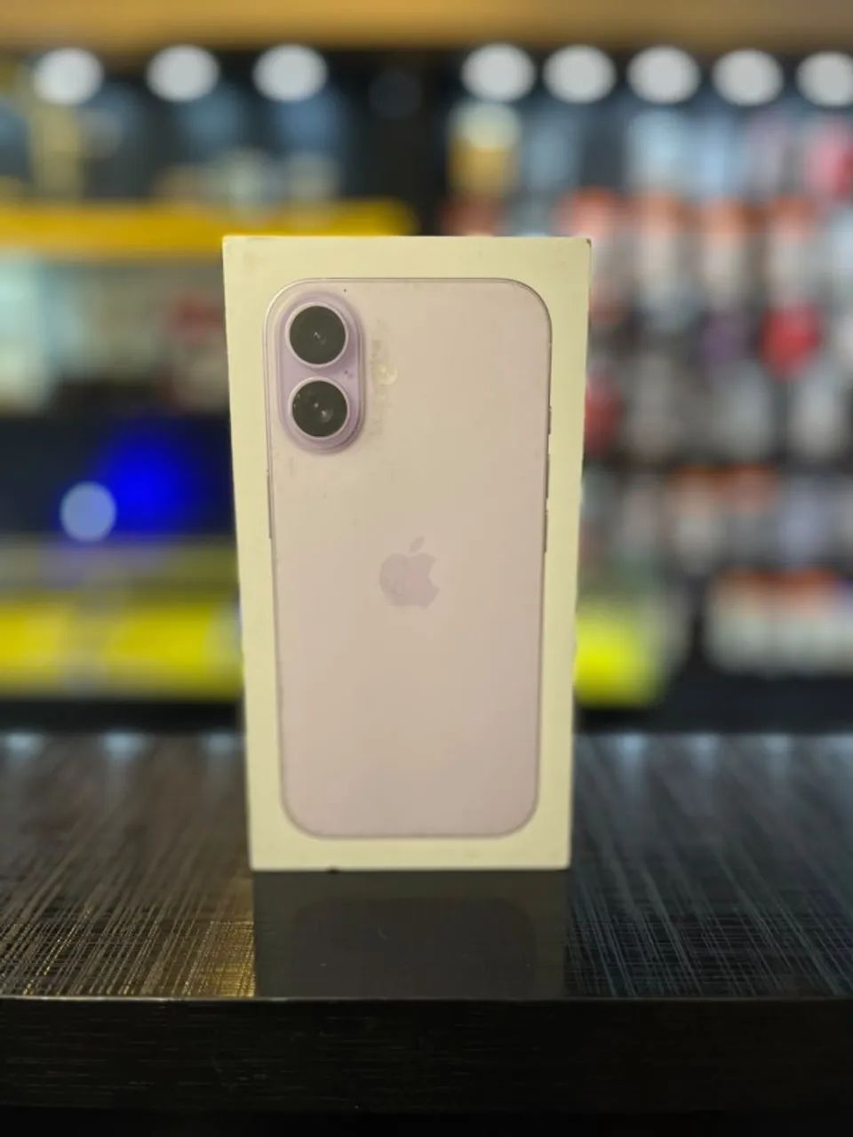 iPhone 17 256GB lilás novo 
