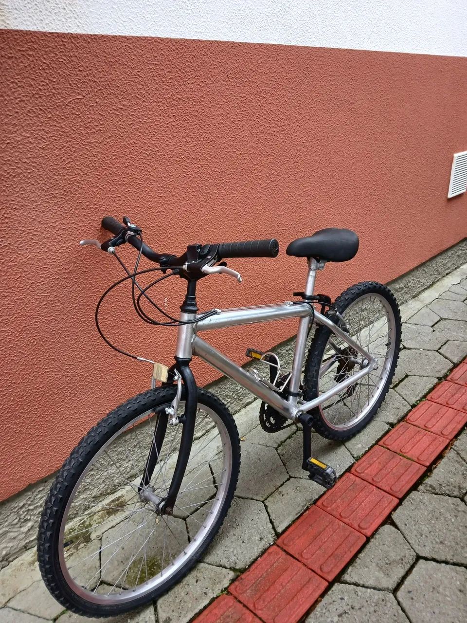 Bicicleta ALUMÍNIO 