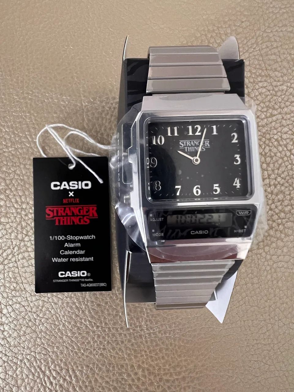 Relógio Casio Stranger Things Vintage Analógico/Digital - Foto 3