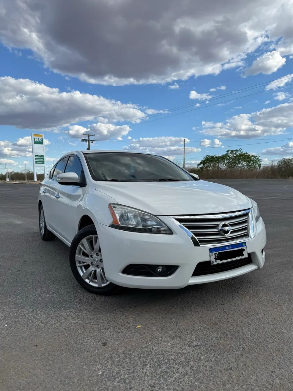 Nissan Sentra Sentra SL 2.0/ 2.0 Flex Fuel 16V Aut. 2016
