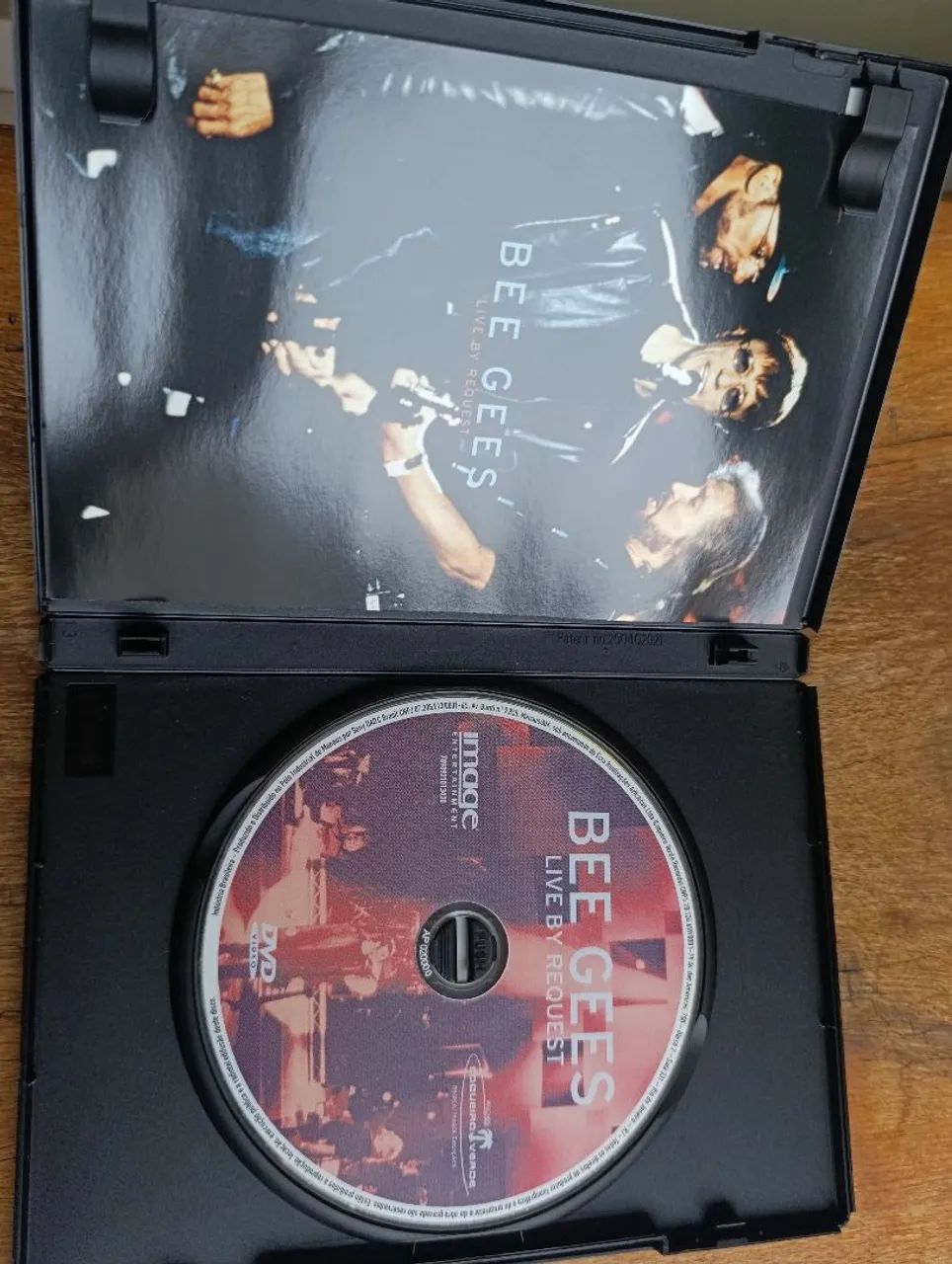BEE GEES DVD LIVE BY REQUEST  - Foto 3
