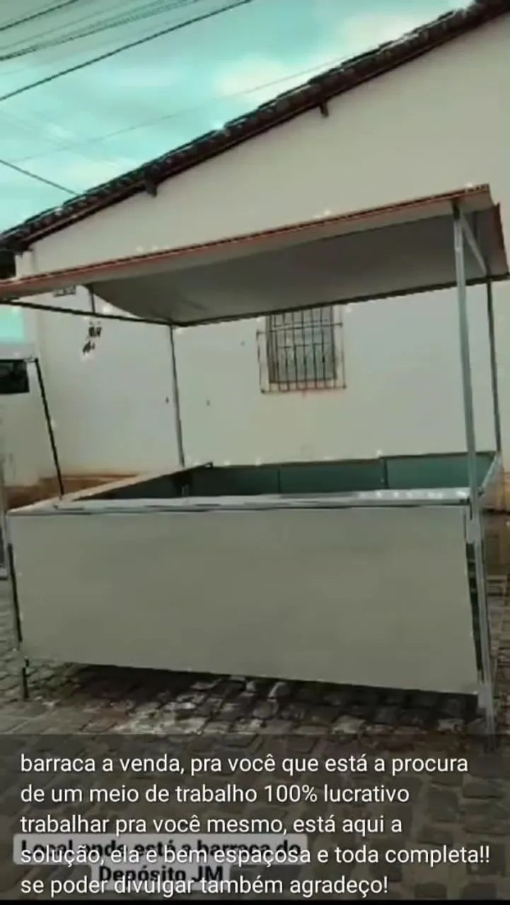 Barraca super conservada 1 ano de uso