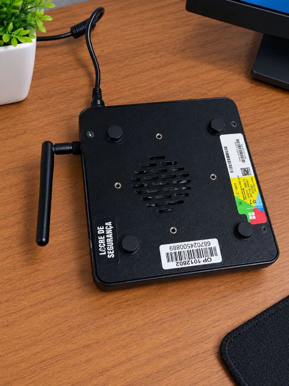 Mini Pc i5 Intel, 240Gb SSD, 4 memória RAM, Windows 10 PRO, placa gráfica integrada Intel - Foto 3