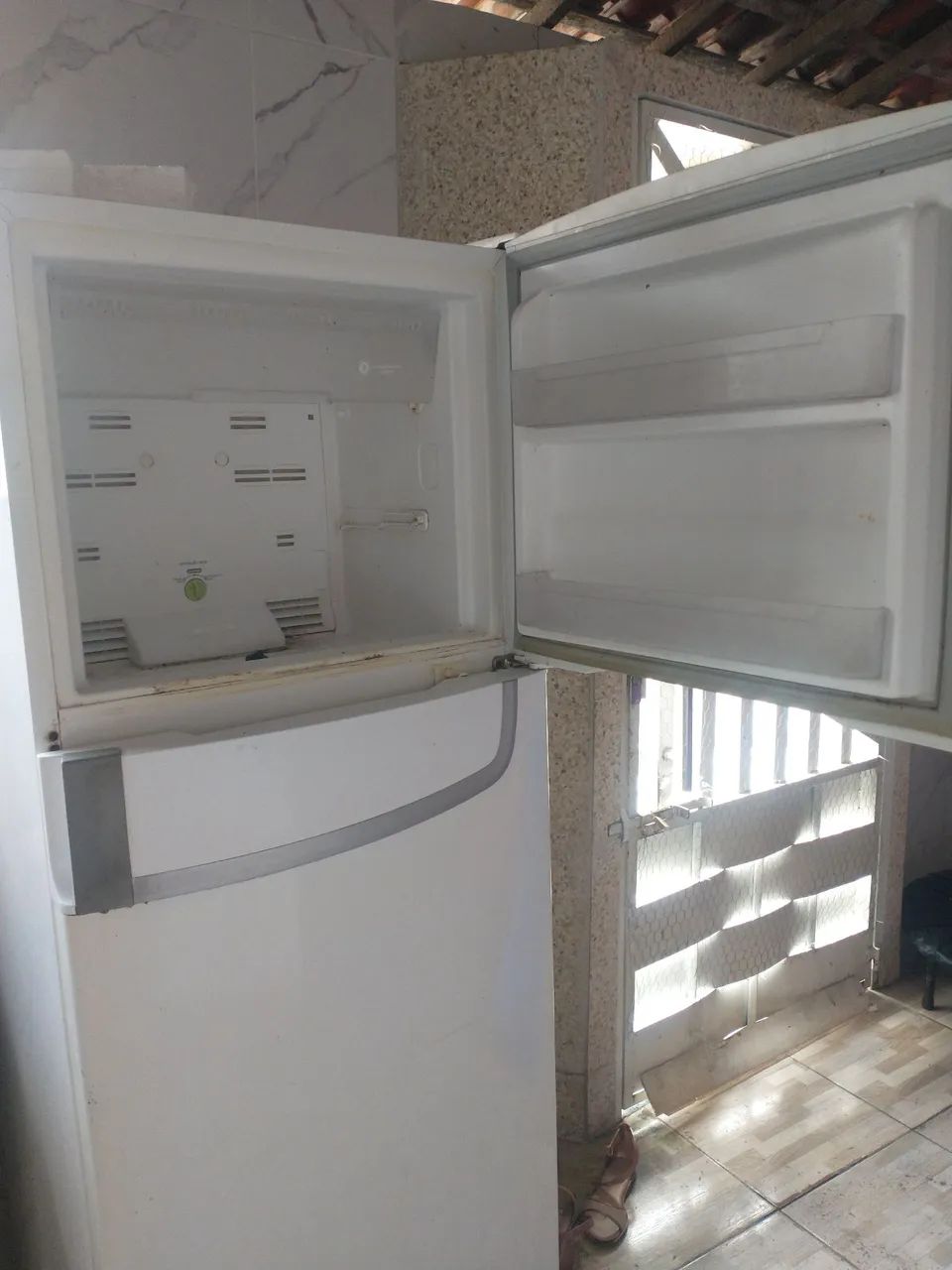 Vende-se geladeira consul - Foto 2