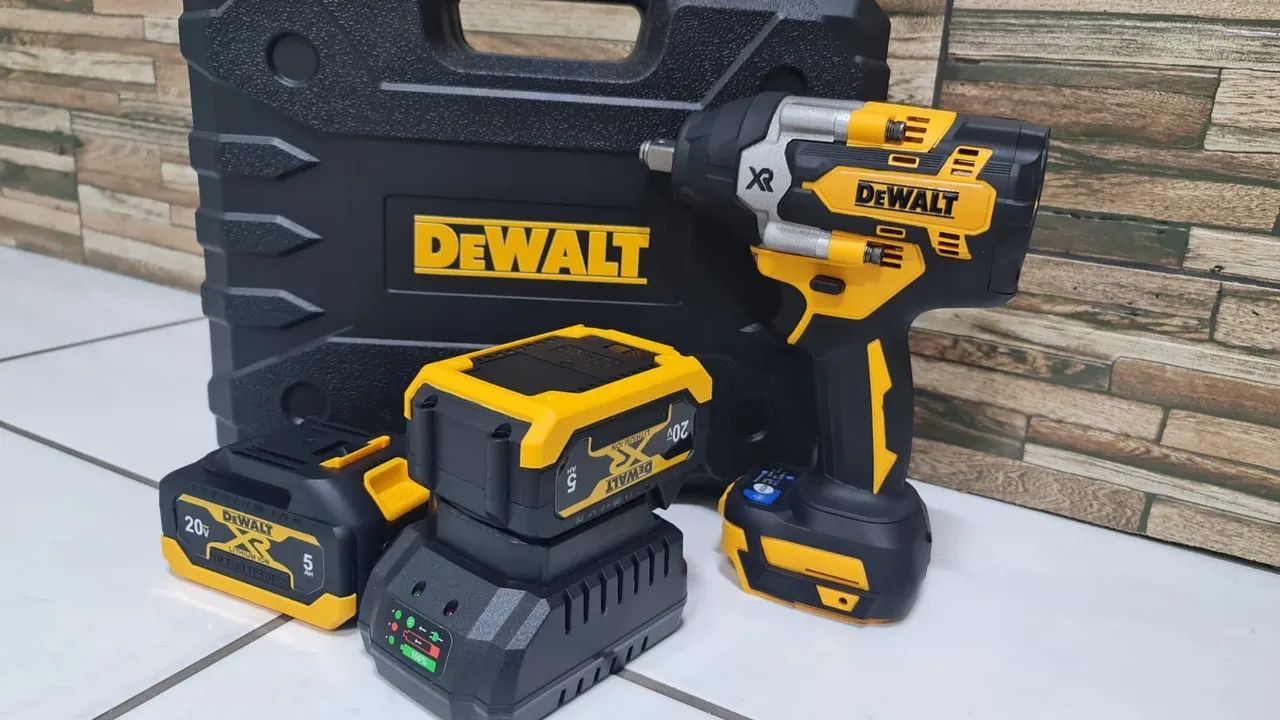 DeWalt DCF890 Impact Wrench