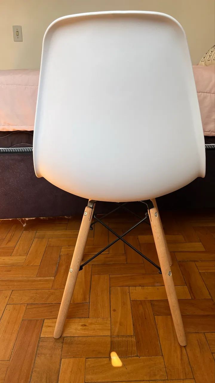 Cadeira branca - Foto 2