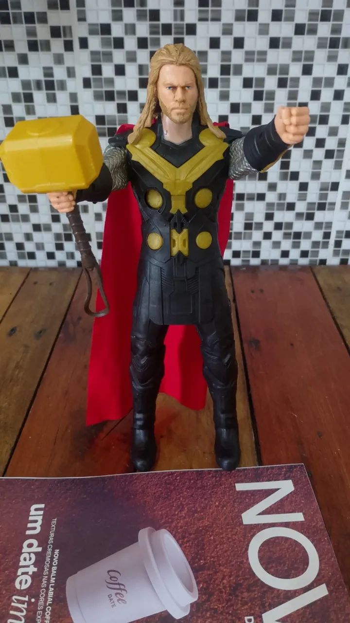 Boneco Thor Vingadores - bem conservado - Foto 5