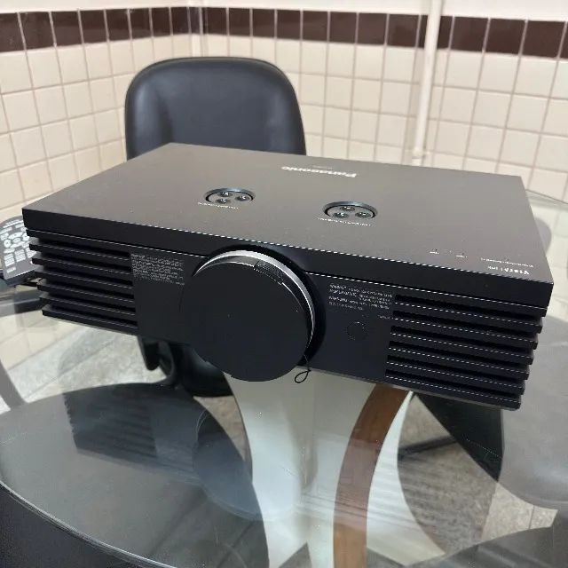Projetor Panasonic PT-AE4000
