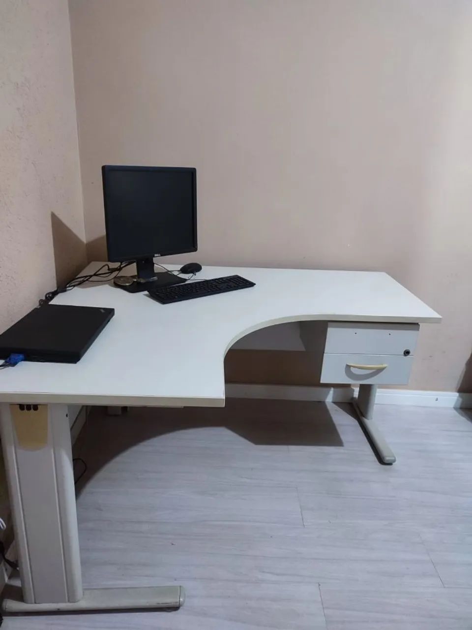Mesa módulo escritório 