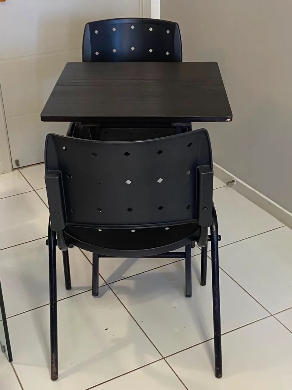 Mesa de 2 lugares 