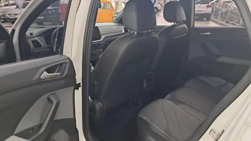 Volkswagen T-Cross Comfortline 1.0 TSI Flex 5P Aut. 2025 - Foto 11
