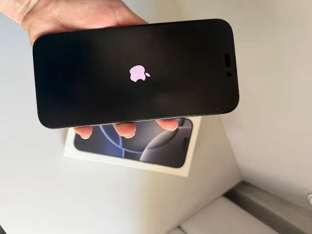 iPhone 16 Pro Max - Foto 3