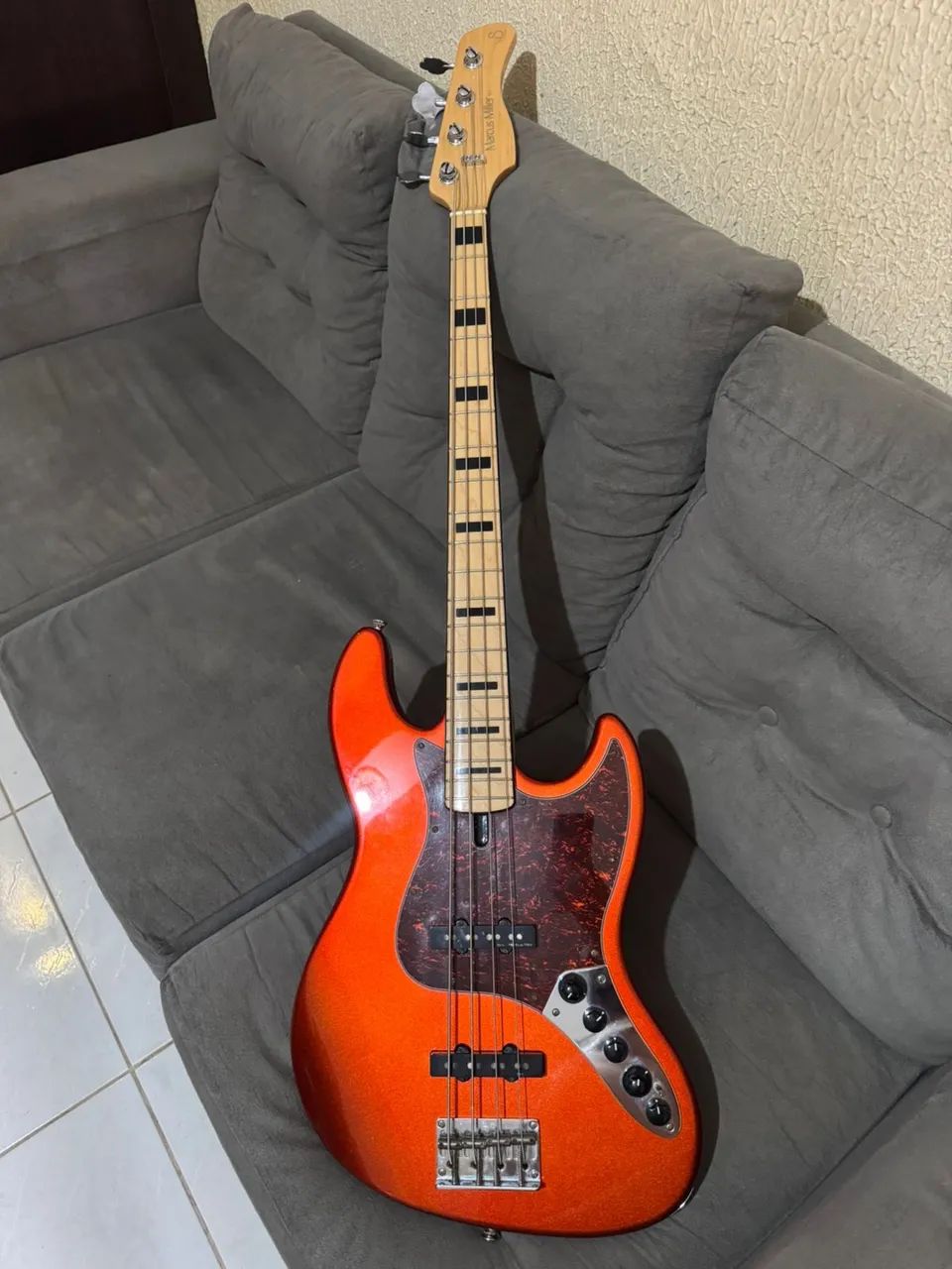 Baixo sire v7 Marcus miller 4 cordas 2020