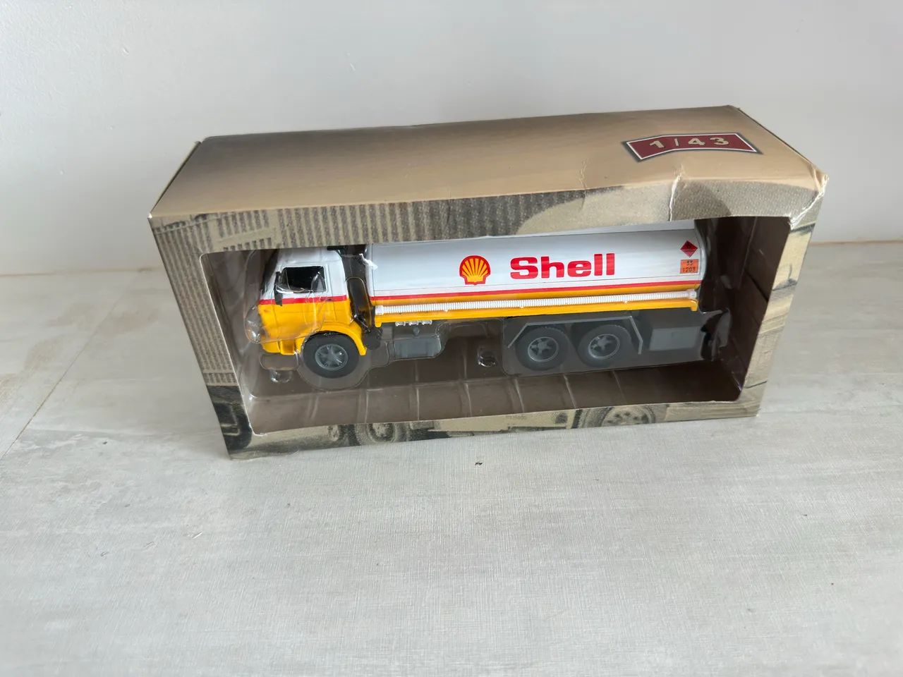 Miniatura Caminhão Shell
