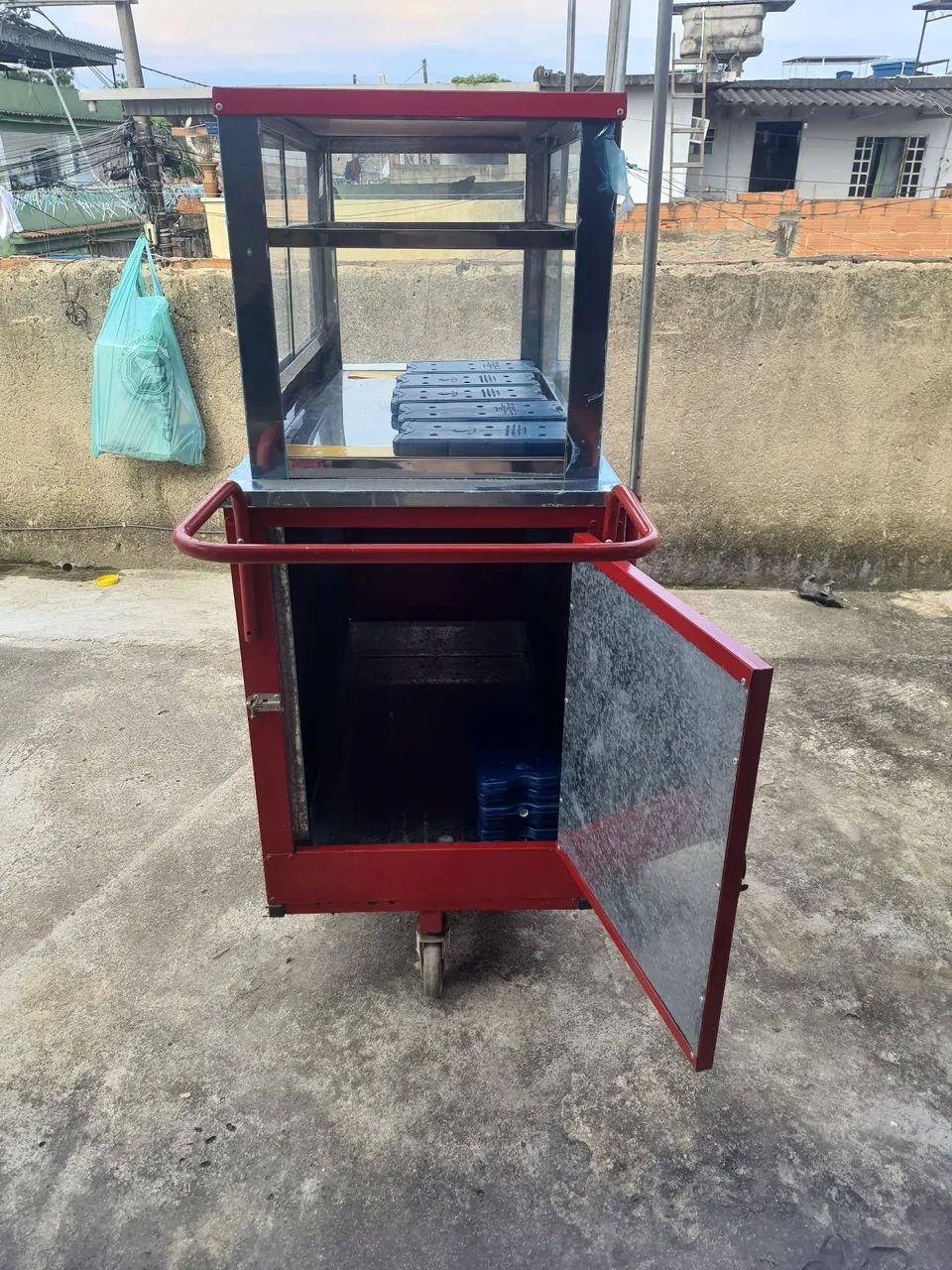 Carrinho de bolo e doces com placa de gelox mod  - Foto 4