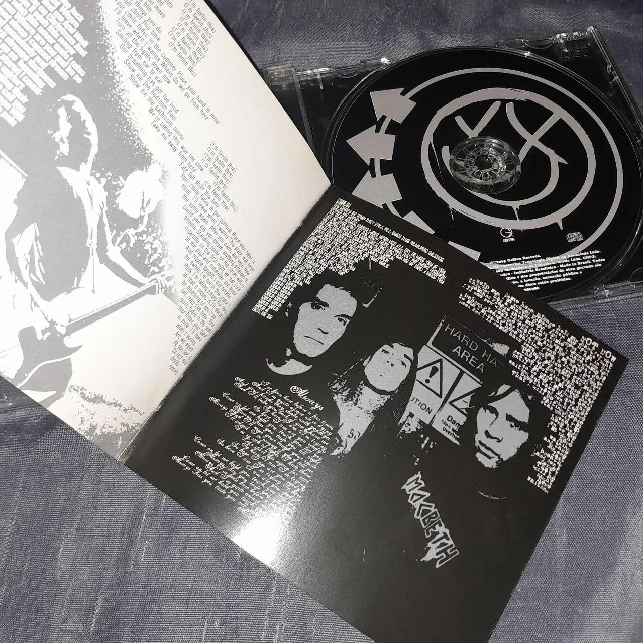 Cd Blink 182 greatest hits - Foto 4