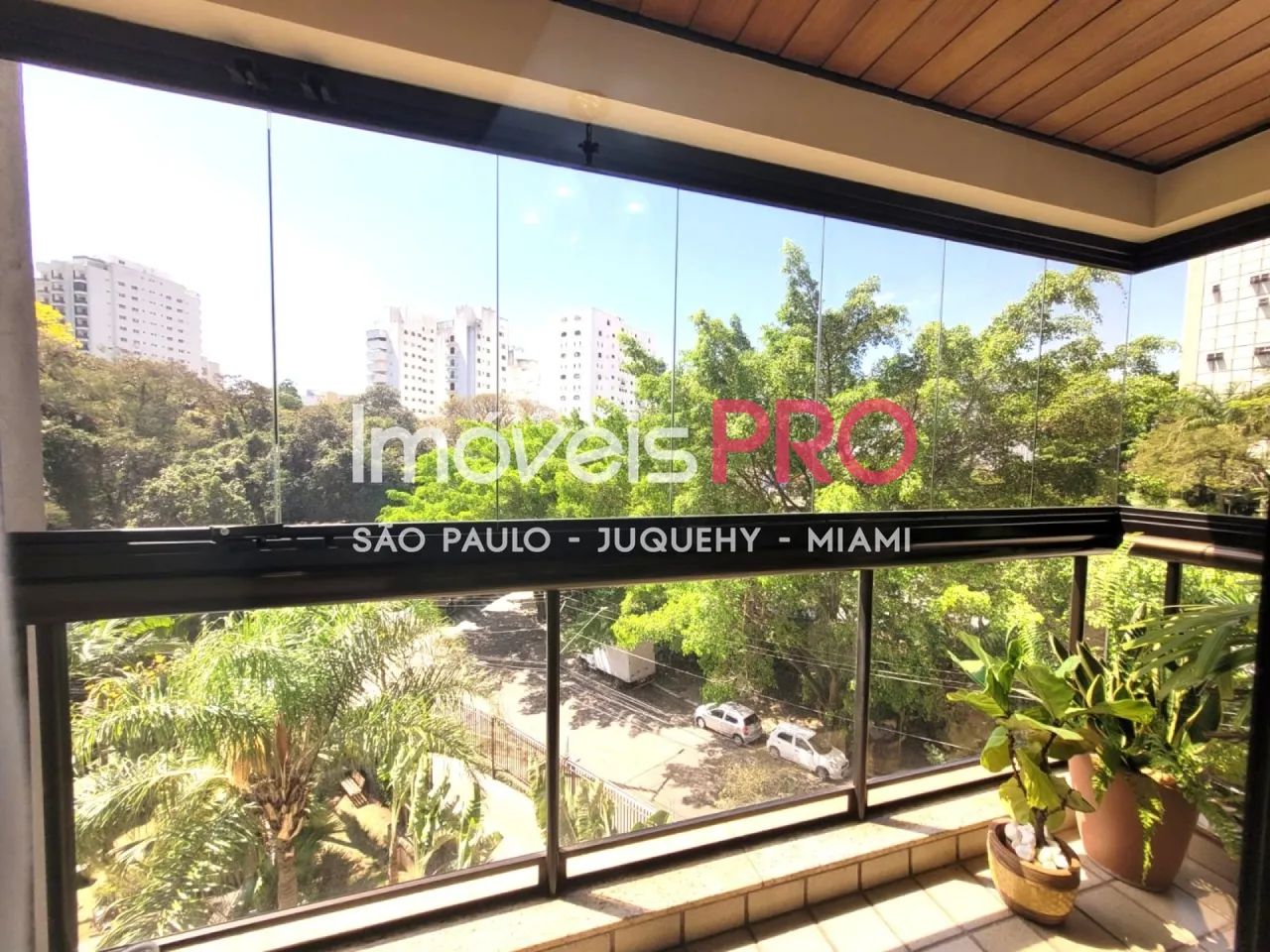 Apartamento 143 metros 3 suítes com 4 vagas - Foto 2