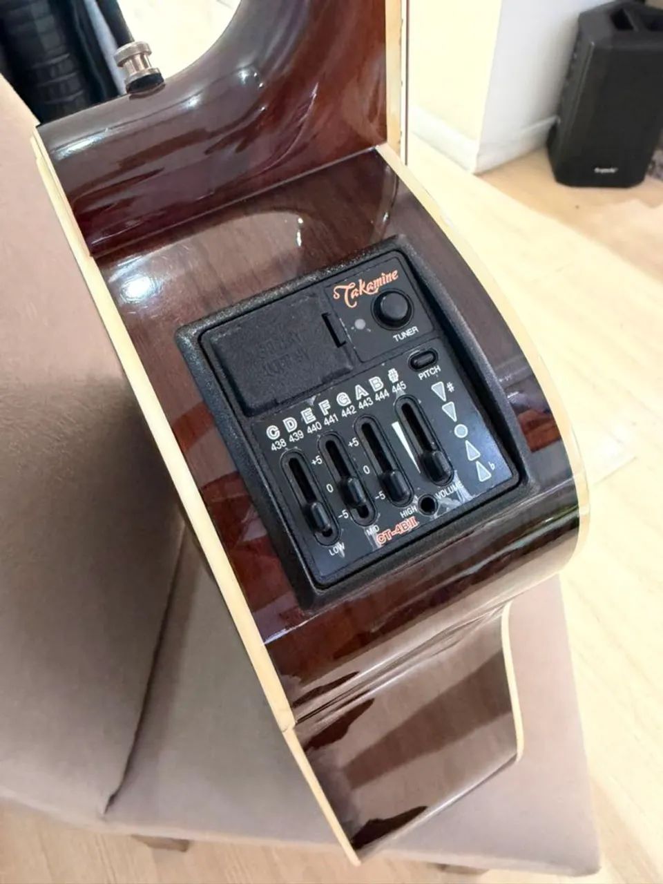 Takamine EF360 SC regulado com elixir  - Foto 3