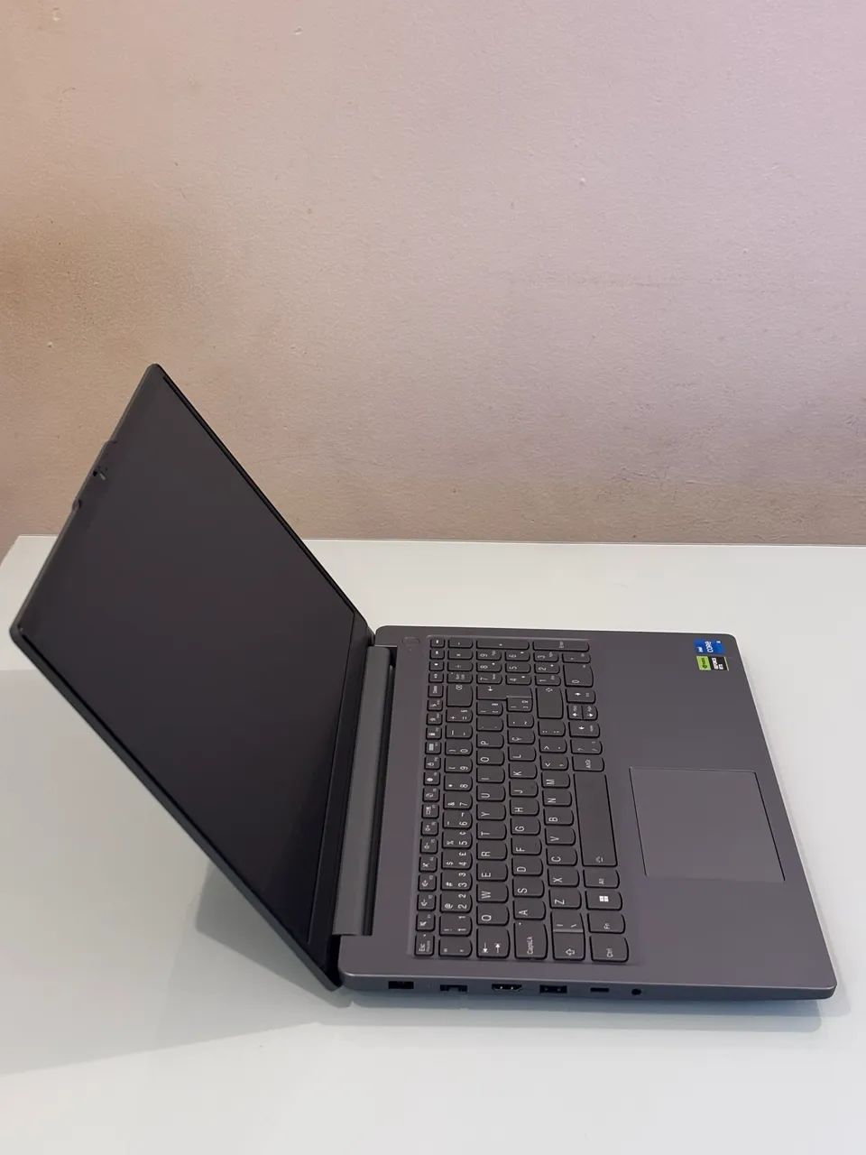 Notebook Lenovo LOQ - Foto 3