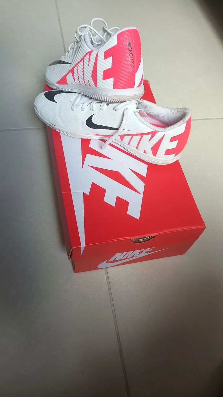  NIKE 41  DE SALÃO NUNCA USADA  - Foto 2