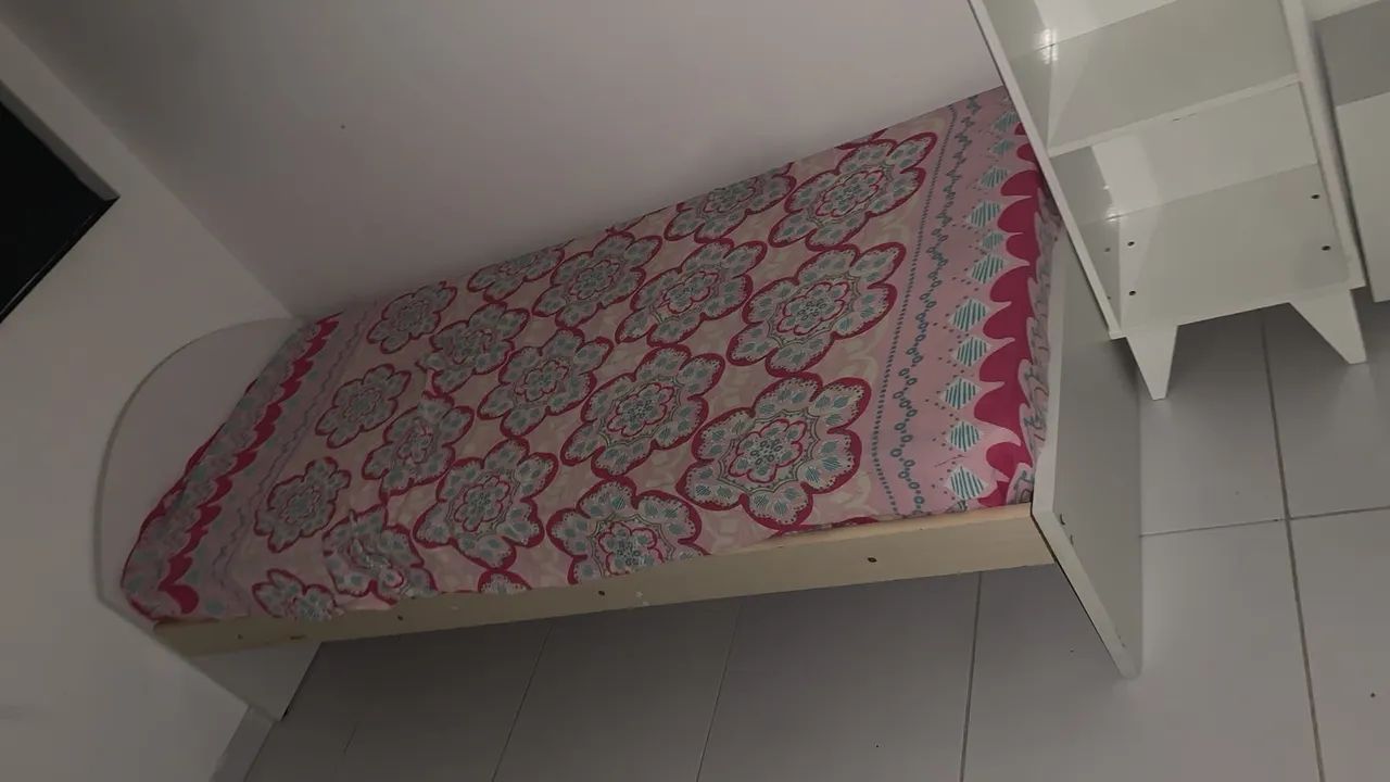 Cama solteiro 