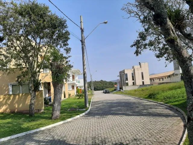Condominio fechado a 200mts da praia de Ingleses - Foto 2