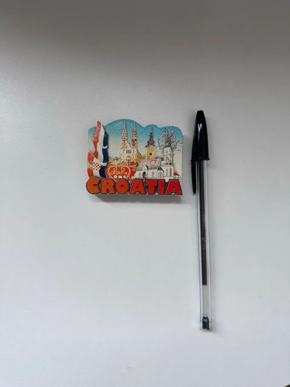 imã de geladeira - croácia - Foto 2