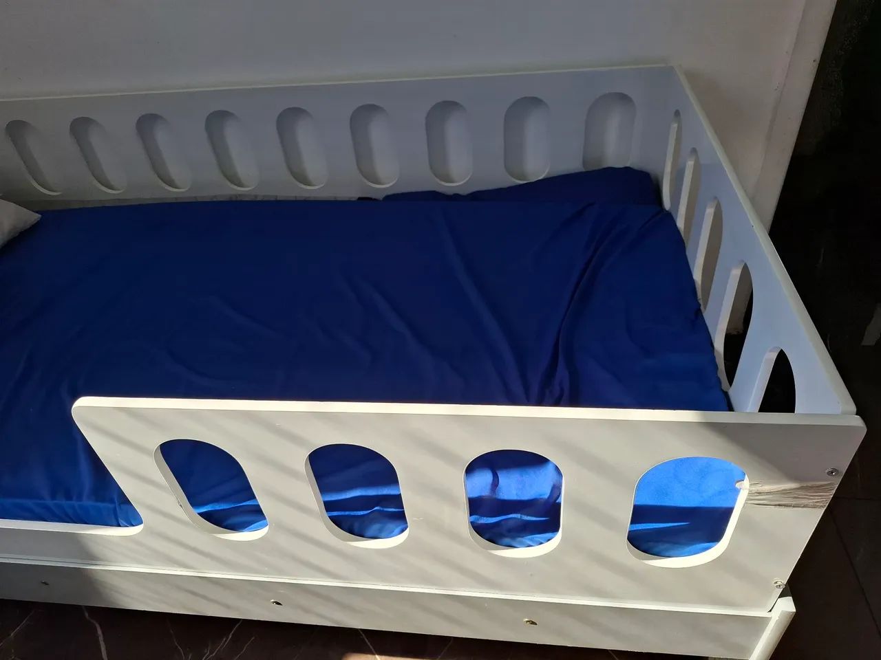 Cama infantil com auxiliar  - Foto 5