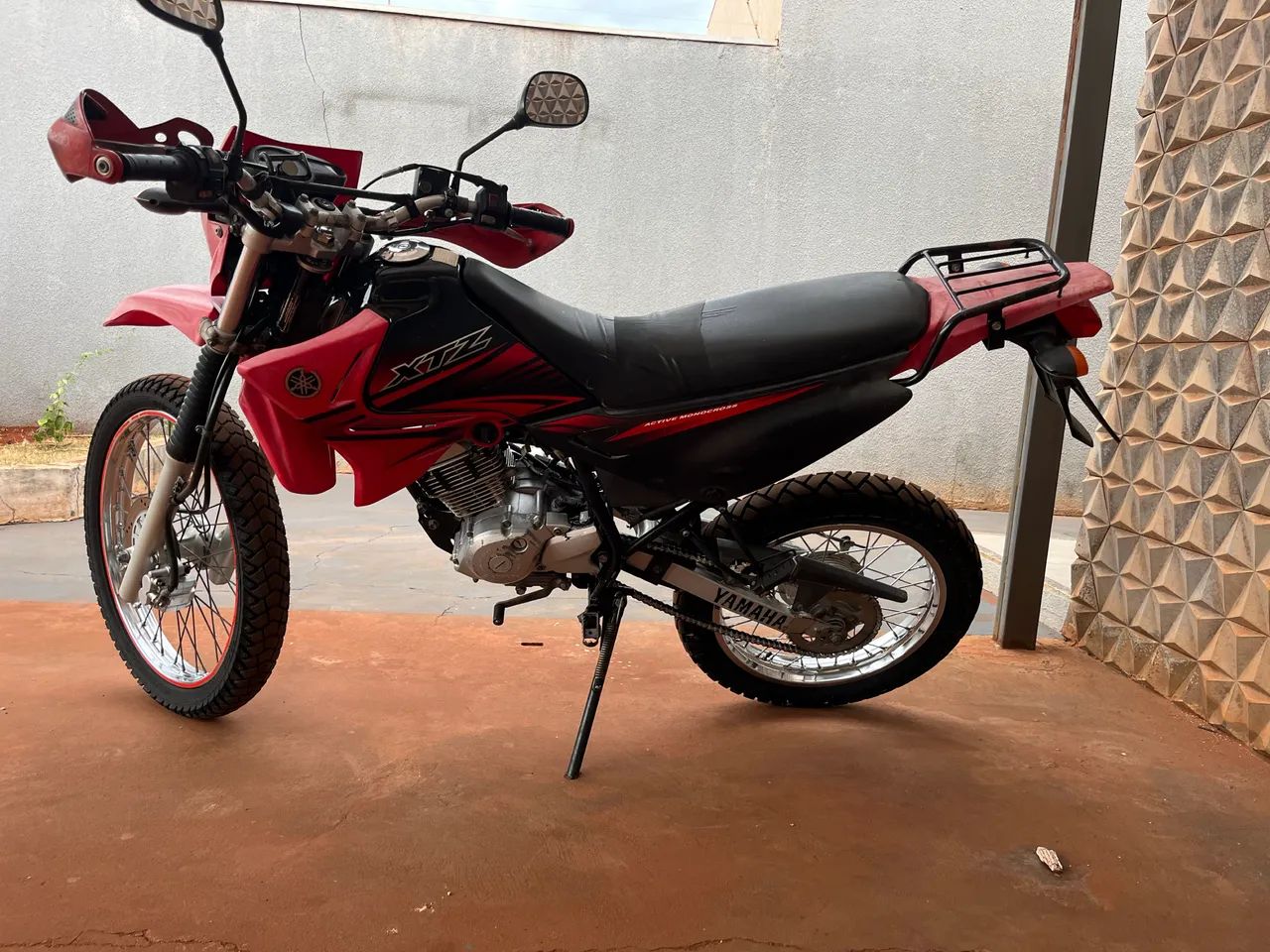 Vendo Yamaha XTZ 125 E - Foto 5