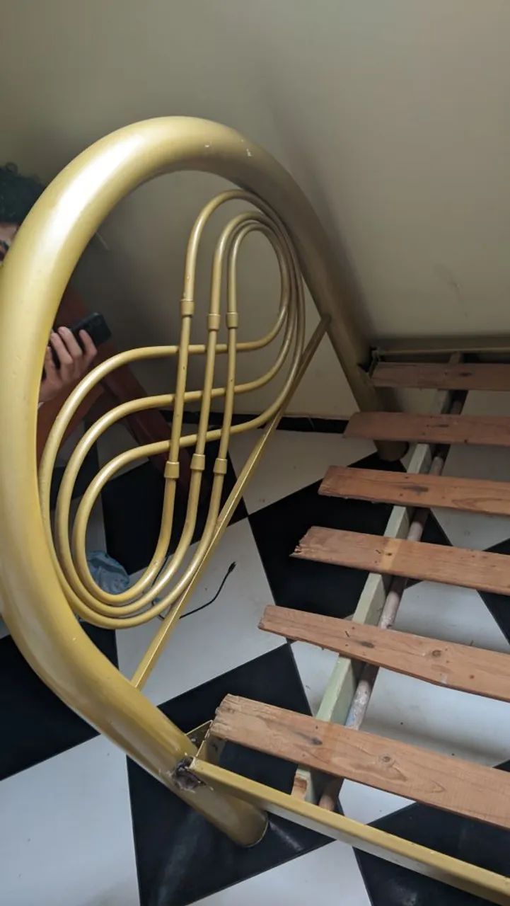 Vendo suporte de cama