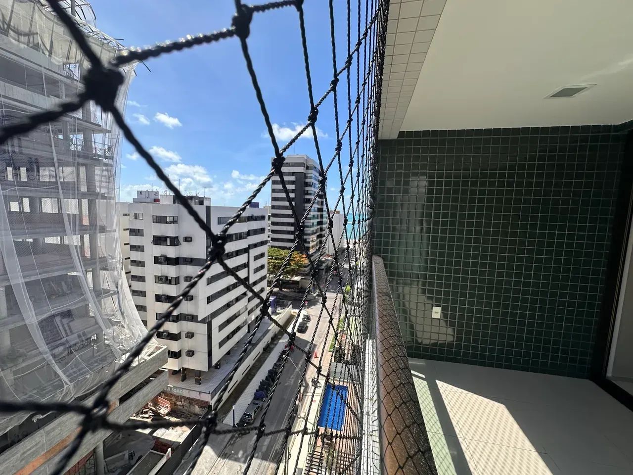 3 suítes a 150 da beira mar porteira fechada - Foto 4