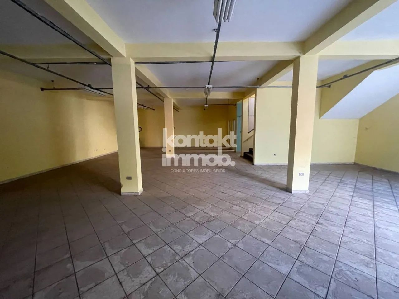Galpão/Depósito/Armazém para alugar 727m² em Centro - Foto 3