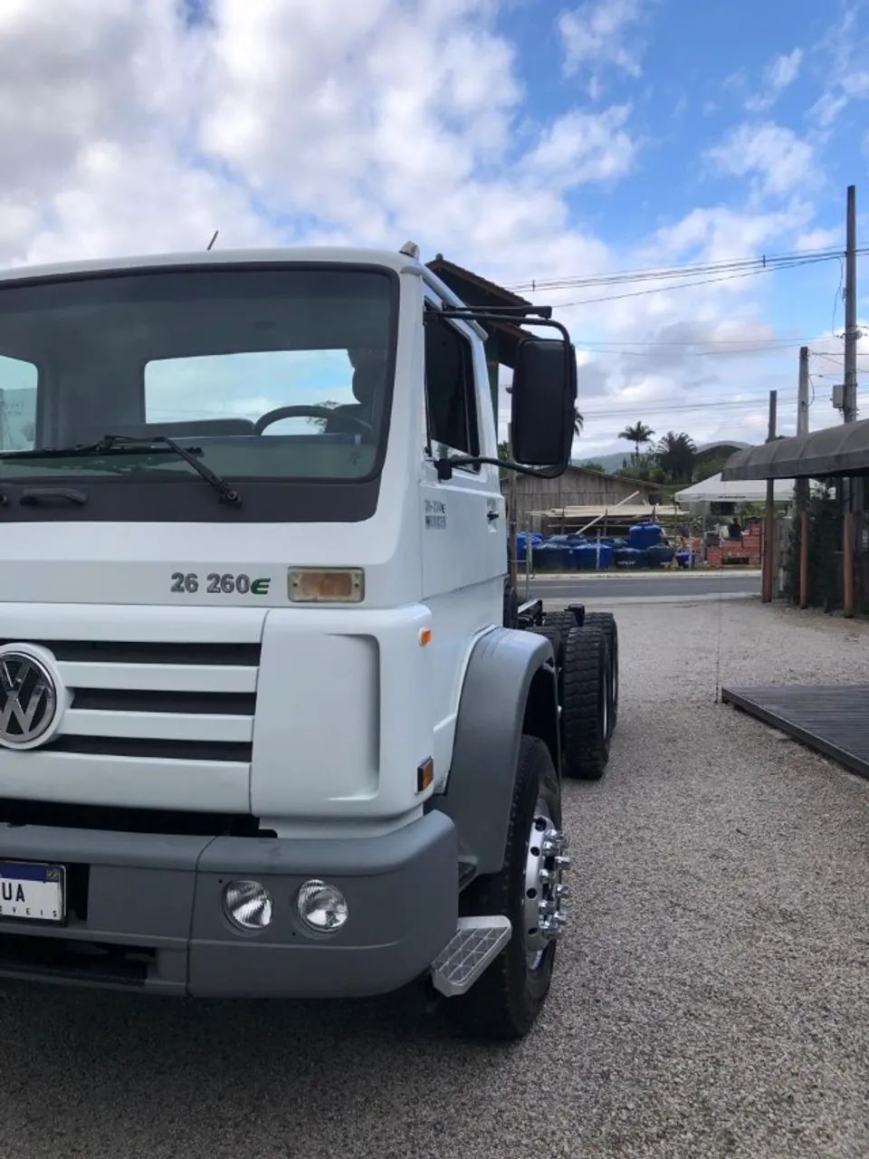 ? Volkswagen 26.260 E (2006) - 6x4 (Traçado) no Chassi - Foto 2