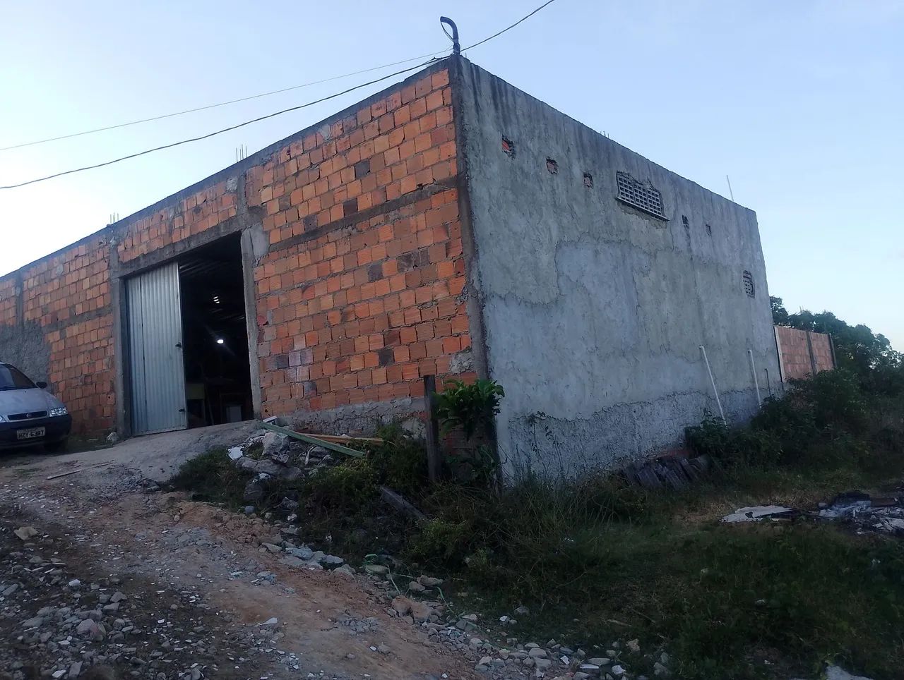  Galpão 240 m2 Ótima localização, 150 m. Do Jabotiana 