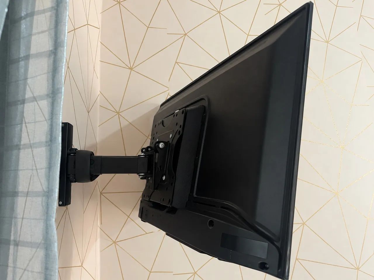 Vende-se tv smart TCL - Foto 3