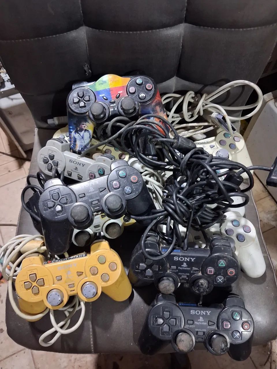 Kit com 11 joystick psone e ps2  - Foto 3