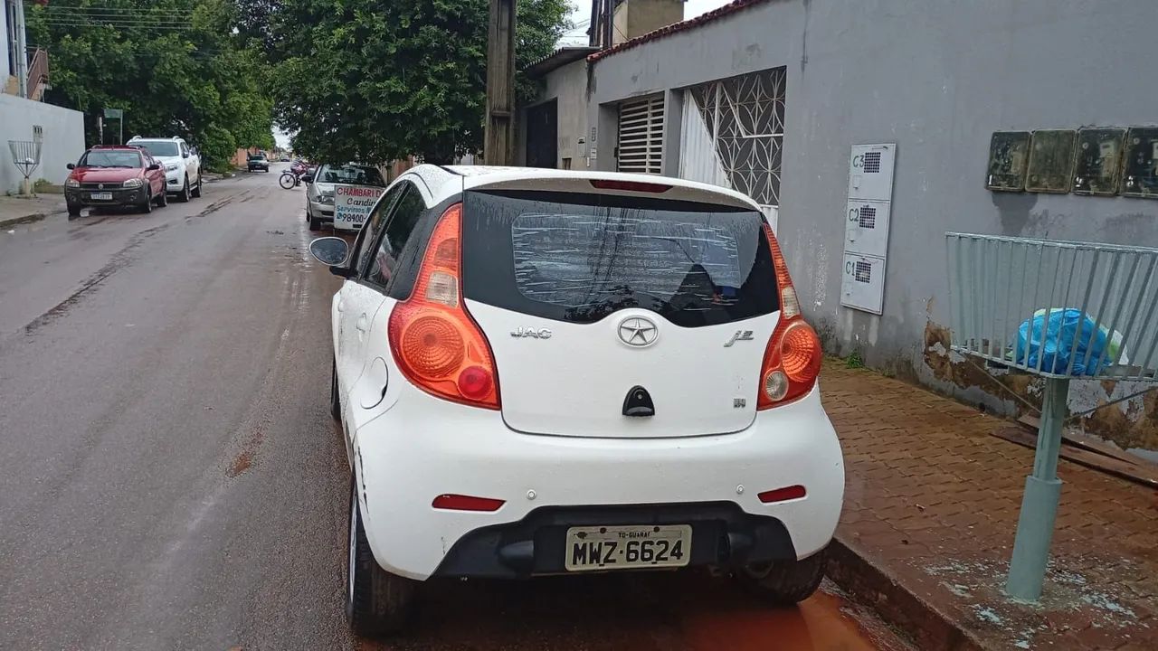 JAC J2 1.4 16V 5P Mec. 2014 - Foto 2