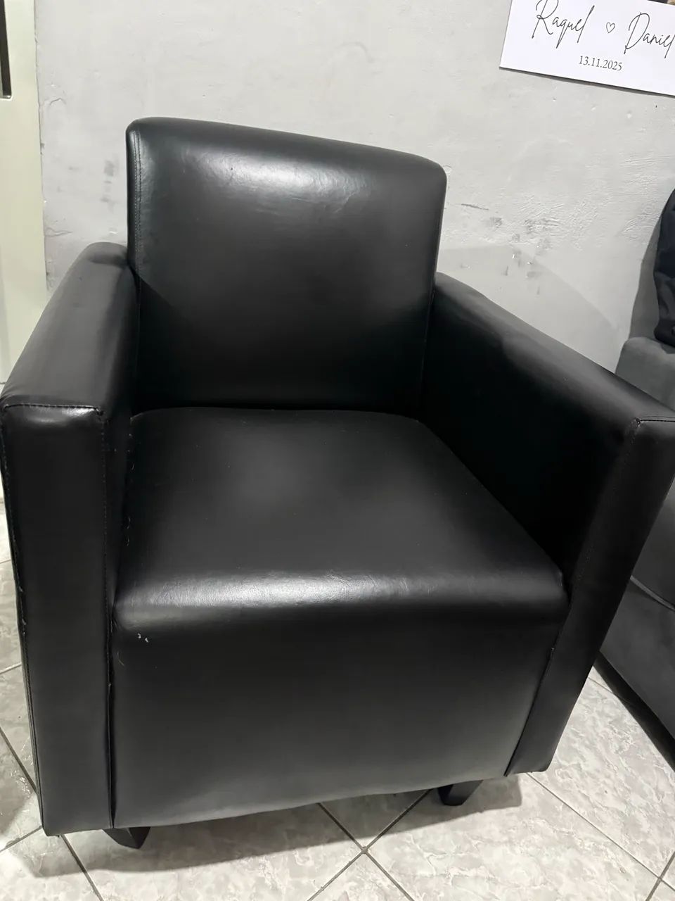 Poltrona preta 