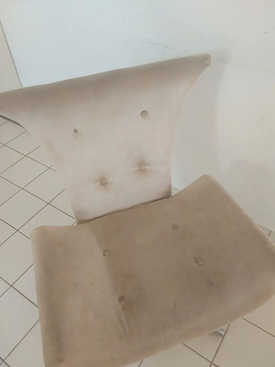 Poltronas seminova pra vender logo  - Foto 3