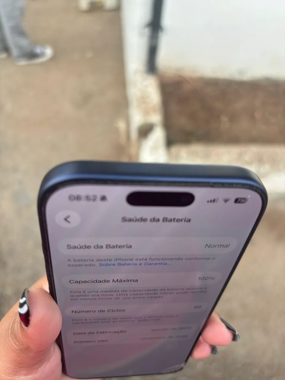 iPhone 17 pro na cor azul 256gb em perfeito estado com 100% de saúde de bateria - Foto 4
