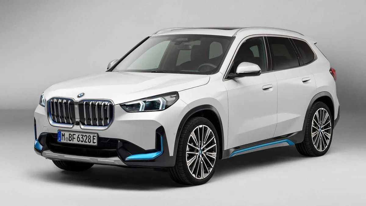 BMW Ix1 iX 1 xDrive 30 M Sport (Elétrico) 2026