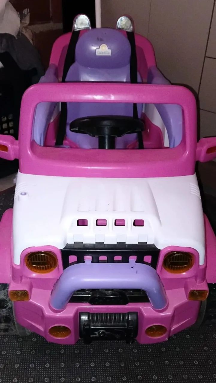 Vendo carrinho menina 