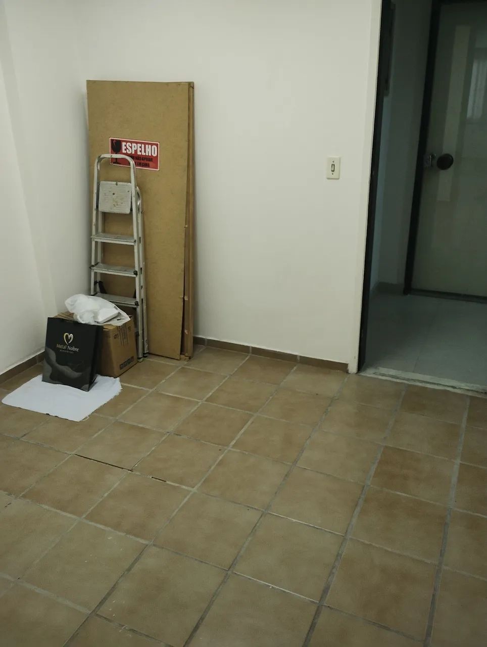 Vendo Sala Ed Monte Sernio Av Nossa Senhora Da Penha - Direto com Proprietário  - Foto 3