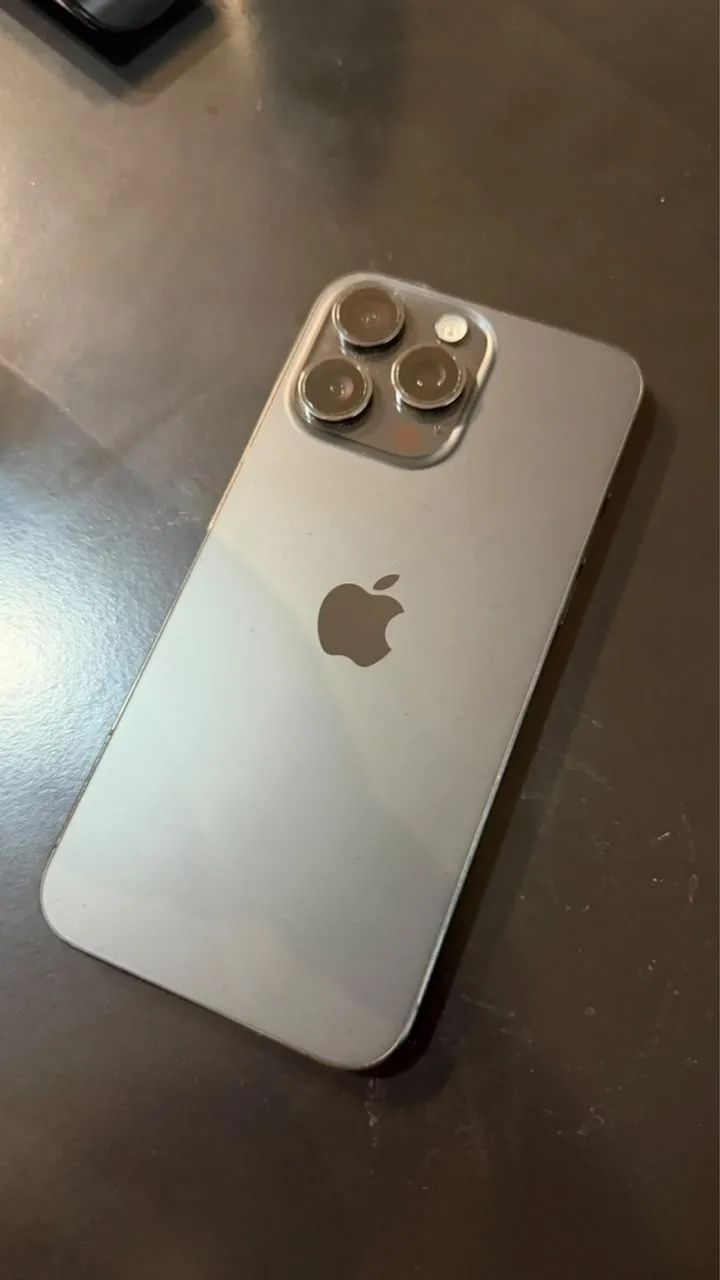 Troco IPhone 15 ProMax em iPhone inferior com volta!